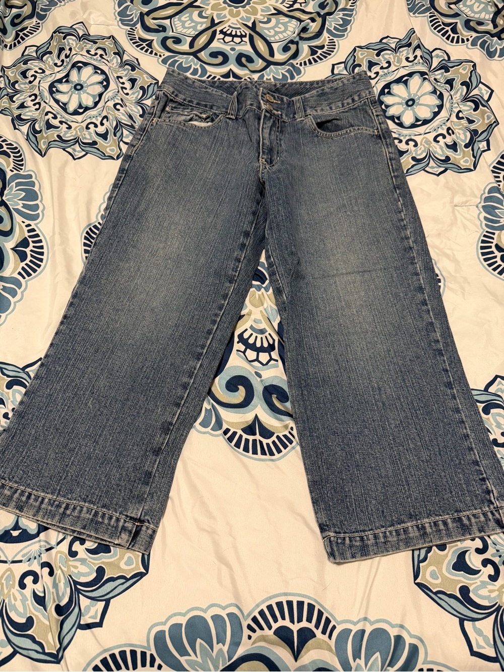 New York & Company Blue Wide-Leg Jeans